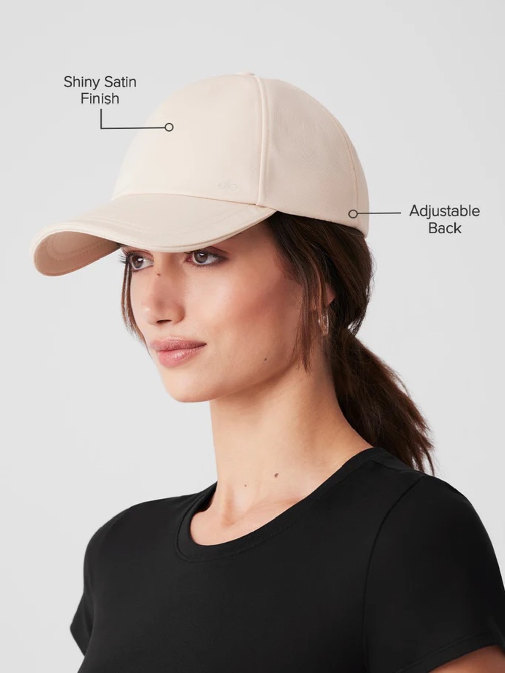 ALO SATIN OFF DUTY HAT Crème - Picture 2 of 3